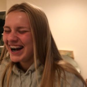 Meet your Posher, Dani